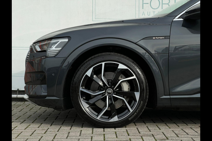 Audi e-tron e-tron 50 quattro Launch edition plus 71 kWh NL-AUTO | LEDER | PANODAK | MEMORY | Audi e-tron e-tron 50 quattro Launch edition plus 71 kWh NL-AUTO | LEDER | PANODAK | MEMORY |