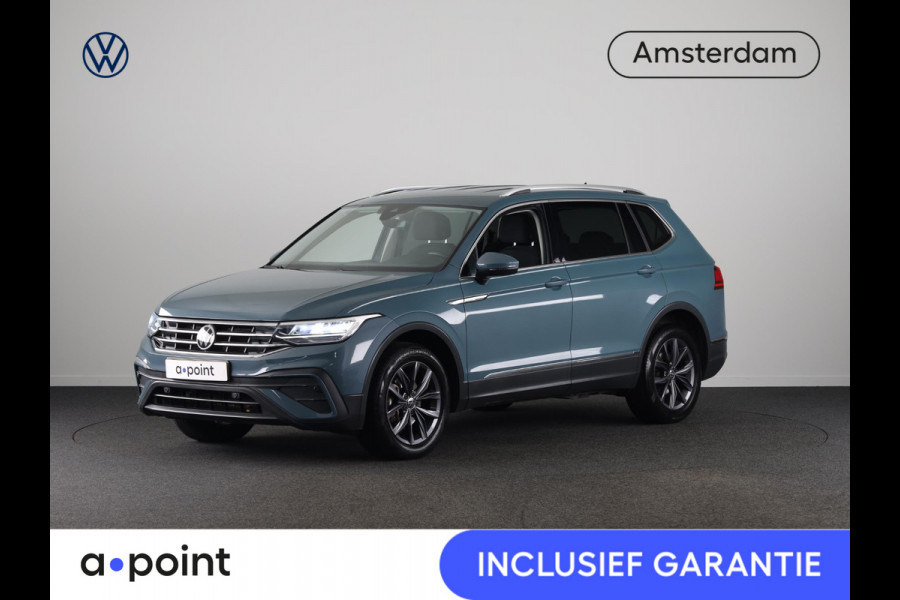 Volkswagen Tiguan Allspace 1.5 TSI Life Business 7p. Automaat (DSG) | Navigatie | Parkeersensoren | Adaptieve cruise control | Carplay | Volkswagen Tiguan Allspace 1.5 TSI Life Business 7p. Automaat (DSG) | Navigatie | Parkeersensoren | Adaptieve cruise control | Carplay |