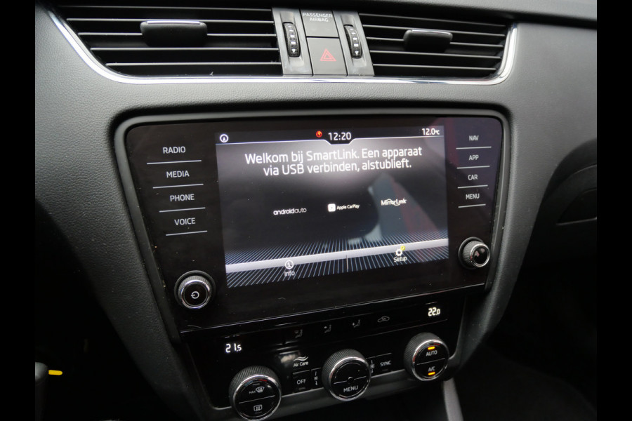 Škoda Octavia Combi 1.5 TSI BUSINESS EDITION | AUTOMAAT | TREKHAAK | CARPLAY | BTW-AUTO Škoda Octavia Combi 1.5 TSI BUSINESS EDITION | AUTOMAAT | TREKHAAK | CARPLAY | BTW-AUTO