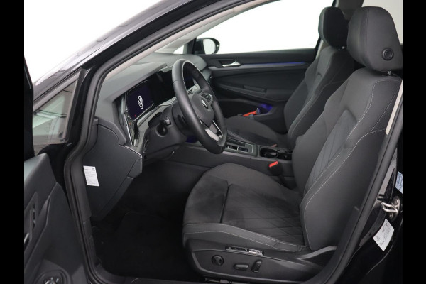 Volkswagen Golf 1.5 eTSI Style | Panoramadak | Stoelverwarming | Trekhaak | Massage | Matrix LED | Camera | Carplay | Keyless | Demping Adaptief | Memory | Navigatie | Park Assist | File Assistent Volkswagen Golf 1.5 eTSI Style | Panoramadak | Stoelverwarming | Trekhaak | Massage | Matrix LED | Camera | Carplay | Keyless | Demping Adaptief | Memory | Navigatie | Park Assist | File Assistent
