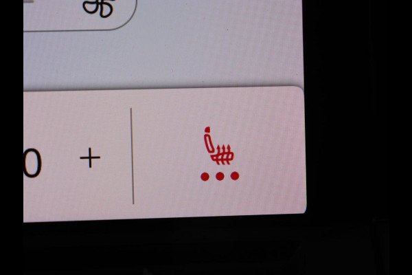 Volkswagen Golf 1.5 eTSI Style | Panoramadak | Stoelverwarming | Trekhaak | Massage | Matrix LED | Camera | Carplay | Keyless | Demping Adaptief | Memory | Navigatie | Park Assist | File Assistent Volkswagen Golf 1.5 eTSI Style | Panoramadak | Stoelverwarming | Trekhaak | Massage | Matrix LED | Camera | Carplay | Keyless | Demping Adaptief | Memory | Navigatie | Park Assist | File Assistent