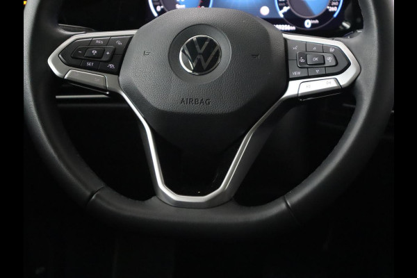 Volkswagen Golf 1.5 eTSI Style | Panoramadak | Stoelverwarming | Trekhaak | Massage | Matrix LED | Camera | Carplay | Keyless | Demping Adaptief | Memory | Navigatie | Park Assist | File Assistent Volkswagen Golf 1.5 eTSI Style | Panoramadak | Stoelverwarming | Trekhaak | Massage | Matrix LED | Camera | Carplay | Keyless | Demping Adaptief | Memory | Navigatie | Park Assist | File Assistent
