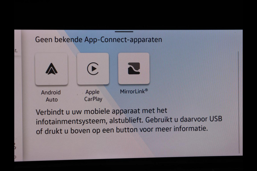 Volkswagen Golf 1.5 eTSI Style | Panoramadak | Stoelverwarming | Trekhaak | Massage | Matrix LED | Camera | Carplay | Keyless | Demping Adaptief | Memory | Navigatie | Park Assist | File Assistent Volkswagen Golf 1.5 eTSI Style | Panoramadak | Stoelverwarming | Trekhaak | Massage | Matrix LED | Camera | Carplay | Keyless | Demping Adaptief | Memory | Navigatie | Park Assist | File Assistent