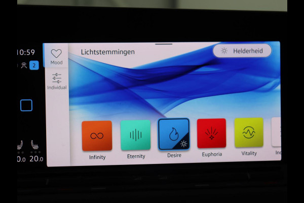 Volkswagen Golf 1.5 eTSI Style | Panoramadak | Stoelverwarming | Trekhaak | Massage | Matrix LED | Camera | Carplay | Keyless | Demping Adaptief | Memory | Navigatie | Park Assist | File Assistent Volkswagen Golf 1.5 eTSI Style | Panoramadak | Stoelverwarming | Trekhaak | Massage | Matrix LED | Camera | Carplay | Keyless | Demping Adaptief | Memory | Navigatie | Park Assist | File Assistent