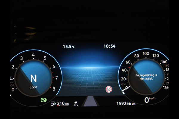 Volkswagen Golf 1.5 eTSI Style | Panoramadak | Stoelverwarming | Trekhaak | Massage | Matrix LED | Camera | Carplay | Keyless | Demping Adaptief | Memory | Navigatie | Park Assist | File Assistent Volkswagen Golf 1.5 eTSI Style | Panoramadak | Stoelverwarming | Trekhaak | Massage | Matrix LED | Camera | Carplay | Keyless | Demping Adaptief | Memory | Navigatie | Park Assist | File Assistent