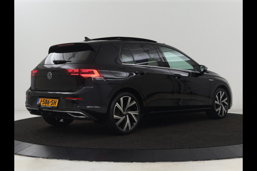 Volkswagen Golf 1.5 eTSI Style | Panoramadak | Stoelverwarming | Trekhaak | Massage | Matrix LED | Camera | Carplay | Keyless | Demping Adaptief | Memory | Navigatie | Park Assist | File Assistent Volkswagen Golf 1.5 eTSI Style | Panoramadak | Stoelverwarming | Trekhaak | Massage | Matrix LED | Camera | Carplay | Keyless | Demping Adaptief | Memory | Navigatie | Park Assist | File Assistent