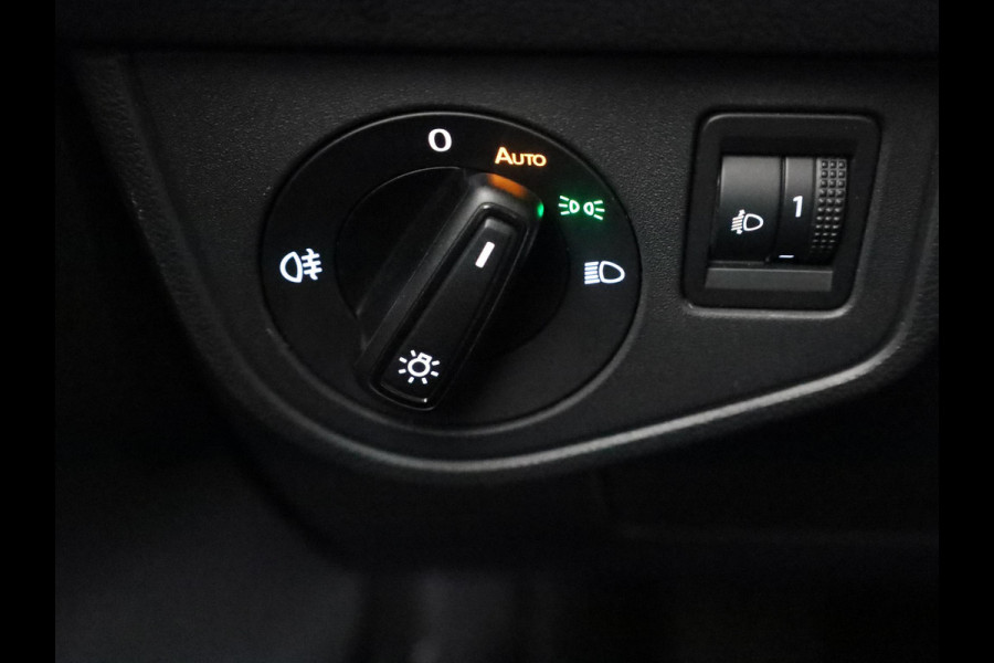 Volkswagen Polo 1.0 TSI Life Edition 95 pk | Verlengde garantie | Navigatie via App | Parkeersensoren achter | Achteruitrijcamera | Autom. airco | Volkswagen Polo 1.0 TSI Life Edition 95 pk | Verlengde garantie | Navigatie via App | Parkeersensoren achter | Achteruitrijcamera | Autom. airco |