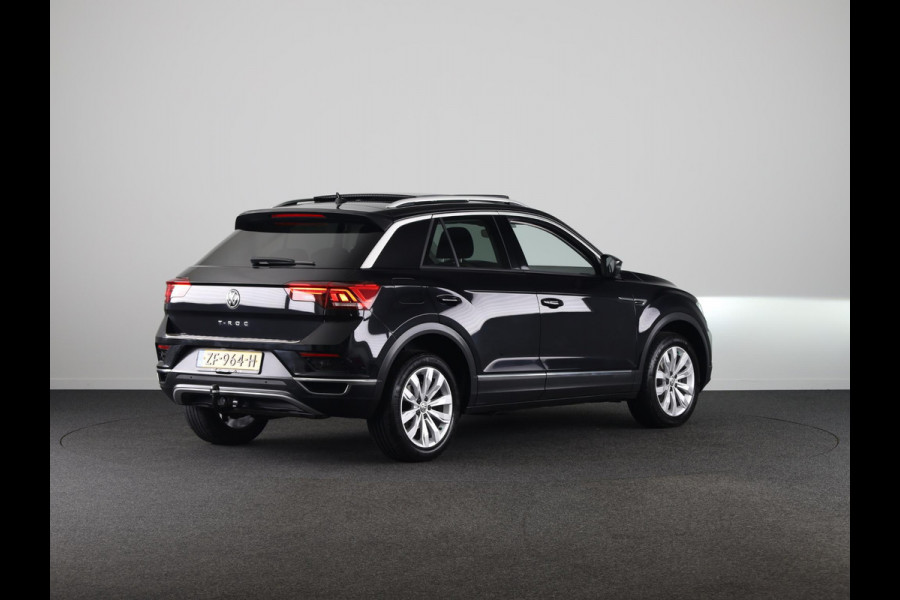 Volkswagen T-Roc 1.5 TSI Sport | DSG Automaat | Panoramadak | Automatische airco | LED koplampen | Navigatie | Carplay | Volkswagen T-Roc 1.5 TSI Sport | DSG Automaat | Panoramadak | Automatische airco | LED koplampen | Navigatie | Carplay |