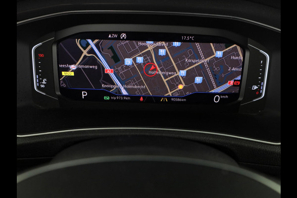 Volkswagen T-Roc 1.5 TSI Sport | DSG Automaat | Panoramadak | Automatische airco | LED koplampen | Navigatie | Carplay | Volkswagen T-Roc 1.5 TSI Sport | DSG Automaat | Panoramadak | Automatische airco | LED koplampen | Navigatie | Carplay |