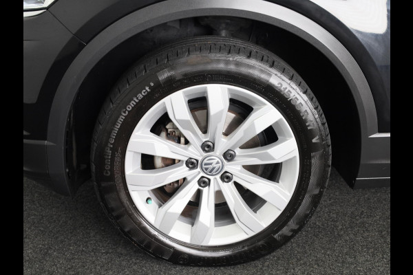 Volkswagen T-Roc 1.5 TSI Sport | DSG Automaat | Panoramadak | Automatische airco | LED koplampen | Navigatie | Carplay | Volkswagen T-Roc 1.5 TSI Sport | DSG Automaat | Panoramadak | Automatische airco | LED koplampen | Navigatie | Carplay |