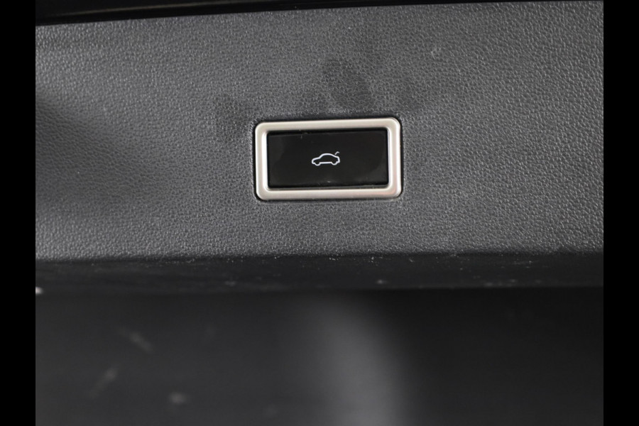 Volkswagen T-Roc 1.5 TSI Sport | DSG Automaat | Panoramadak | Automatische airco | LED koplampen | Navigatie | Carplay | Volkswagen T-Roc 1.5 TSI Sport | DSG Automaat | Panoramadak | Automatische airco | LED koplampen | Navigatie | Carplay |