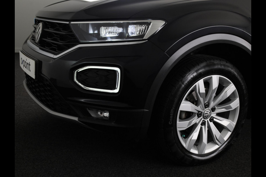 Volkswagen T-Roc 1.5 TSI Sport | DSG Automaat | Panoramadak | Automatische airco | LED koplampen | Navigatie | Carplay | Volkswagen T-Roc 1.5 TSI Sport | DSG Automaat | Panoramadak | Automatische airco | LED koplampen | Navigatie | Carplay |