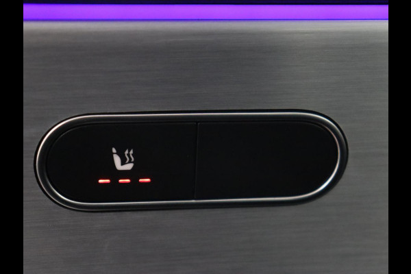 Mercedes-Benz A-Klasse 200 AMG | Panoramadak | Carplay | Memory | Matrix LED | Leder/Alcantara | Keyless | Sfeerverlichting | Camera | Park Assist | Navigatie | Widescreen Mercedes-Benz A-Klasse 200 AMG | Panoramadak | Carplay | Memory | Matrix LED | Leder/Alcantara | Keyless | Sfeerverlichting | Camera | Park Assist | Navigatie | Widescreen