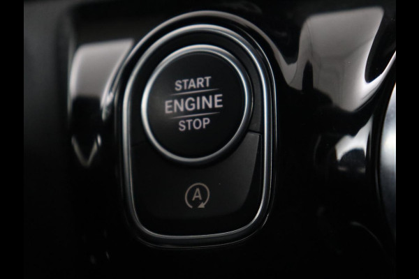 Mercedes-Benz A-Klasse 200 AMG | Panoramadak | Carplay | Memory | Matrix LED | Leder/Alcantara | Keyless | Sfeerverlichting | Camera | Park Assist | Navigatie | Widescreen Mercedes-Benz A-Klasse 200 AMG | Panoramadak | Carplay | Memory | Matrix LED | Leder/Alcantara | Keyless | Sfeerverlichting | Camera | Park Assist | Navigatie | Widescreen