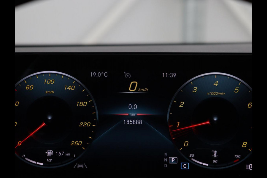 Mercedes-Benz A-Klasse 200 AMG | Panoramadak | Carplay | Memory | Matrix LED | Leder/Alcantara | Keyless | Sfeerverlichting | Camera | Park Assist | Navigatie | Widescreen Mercedes-Benz A-Klasse 200 AMG | Panoramadak | Carplay | Memory | Matrix LED | Leder/Alcantara | Keyless | Sfeerverlichting | Camera | Park Assist | Navigatie | Widescreen