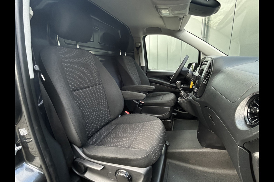 Mercedes-Benz Vito 110 CDI 110 PK / L2H1 / 1e EIGENAAR / TREKHAAK / AIRCO / BLUETOOTH
