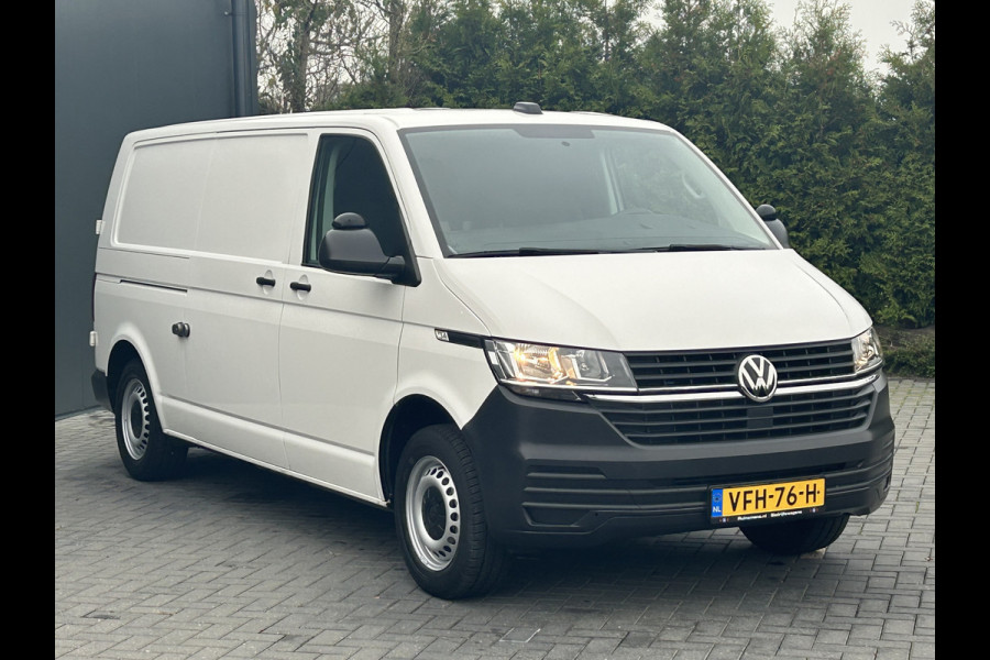 Volkswagen Transporter 2.0 TDI COMFORTLINE / L2H1 / 53.418 KM !! / SORTIMO INRICHTING / 1e EIG. / CAMERA / AIRCO / CRUISE / APPLE CARPLAY / PDC