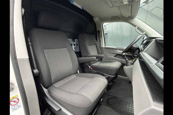 Volkswagen Transporter 2.0 TDI COMFORTLINE / L2H1 / 53.418 KM !! / SORTIMO INRICHTING / 1e EIG. / CAMERA / AIRCO / CRUISE / APPLE CARPLAY / PDC