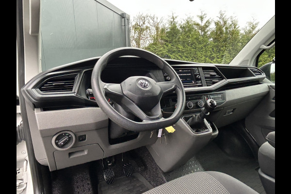 Volkswagen Transporter 2.0 TDI COMFORTLINE / L2H1 / 53.418 KM !! / SORTIMO INRICHTING / 1e EIG. / CAMERA / AIRCO / CRUISE / APPLE CARPLAY / PDC