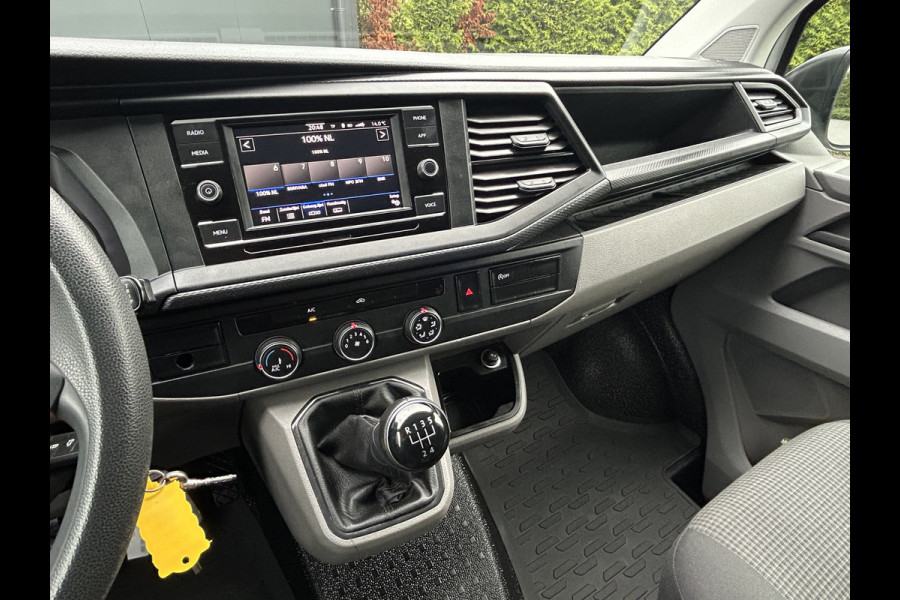 Volkswagen Transporter 2.0 TDI COMFORTLINE / L2H1 / 53.418 KM !! / SORTIMO INRICHTING / 1e EIG. / CAMERA / AIRCO / CRUISE / APPLE CARPLAY / PDC
