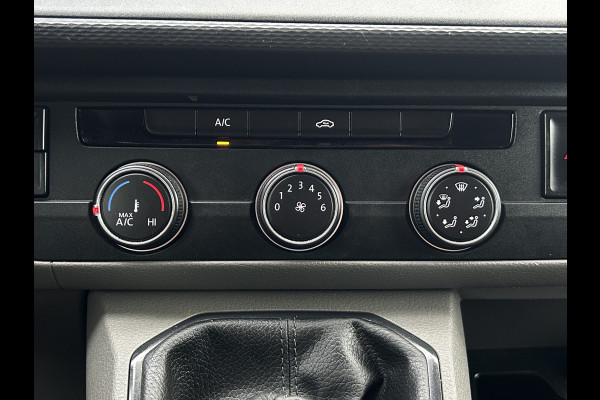Volkswagen Transporter 2.0 TDI COMFORTLINE / L2H1 / 53.418 KM !! / SORTIMO INRICHTING / 1e EIG. / CAMERA / AIRCO / CRUISE / APPLE CARPLAY / PDC