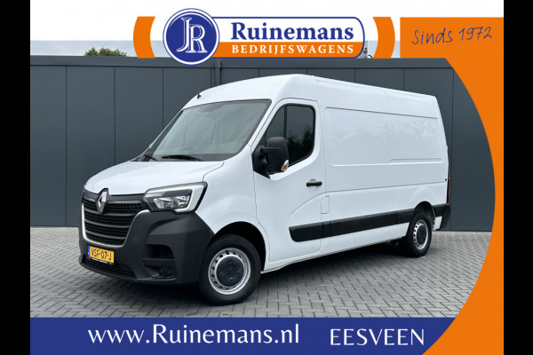 Renault Master T35 2.3 dCi 135 PK / L2H2 / 1e EIG. / 40.759 KM / TREKHAAK / AIRCO / NAVIGATIE / LED DAGRIJVERL.