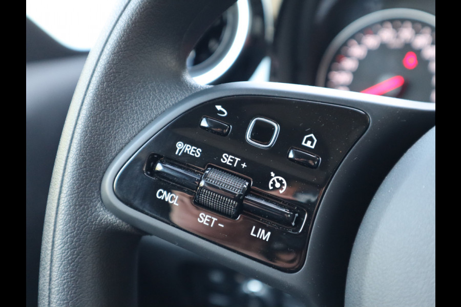 Mercedes-Benz eCitan 112 Pro L2 Lang - 51 kWh AC 22 kWh Laden - Trekhaak Mercedes-Benz eCitan 112 Pro L2 Lang - 51 kWh AC 22 kWh Laden - Trekhaak