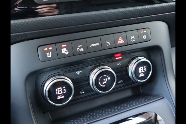 Mercedes-Benz eCitan 112 Pro L2 Lang - 51 kWh AC 22 kWh Laden - Trekhaak Mercedes-Benz eCitan 112 Pro L2 Lang - 51 kWh AC 22 kWh Laden - Trekhaak