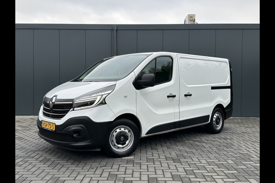 Renault Trafic 2.0 dCi 120 PK / L1H1 / 1e EIG. / TREKHAAK / 2x SCHUIFDEUR / AIRCO / CRUISE / NAVI / LED KOPLAMPEN