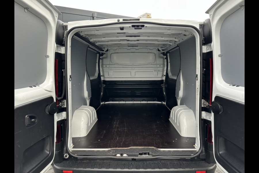 Renault Trafic 2.0 dCi 120 PK / L1H1 / 1e EIG. / TREKHAAK / 2x SCHUIFDEUR / AIRCO / CRUISE / NAVI / LED KOPLAMPEN