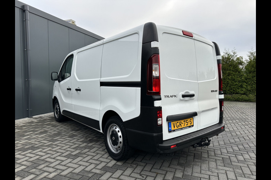 Renault Trafic 2.0 dCi 120 PK / L1H1 / 1e EIG. / TREKHAAK / 2x SCHUIFDEUR / AIRCO / CRUISE / NAVI / LED KOPLAMPEN