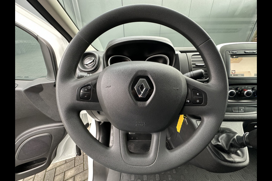 Renault Trafic 2.0 dCi 120 PK / L1H1 / 1e EIG. / TREKHAAK / 2x SCHUIFDEUR / AIRCO / CRUISE / NAVI / LED KOPLAMPEN