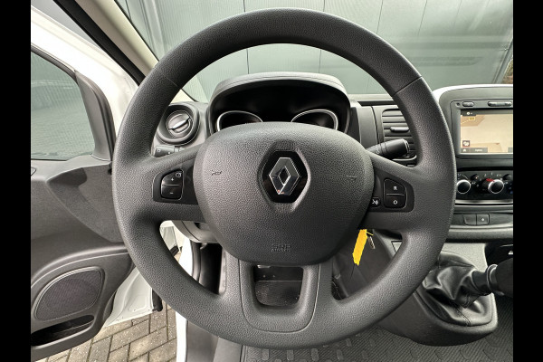 Renault Trafic 2.0 dCi 120 PK / L1H1 / 1e EIG. / TREKHAAK / 2x SCHUIFDEUR / AIRCO / CRUISE / NAVI / LED KOPLAMPEN