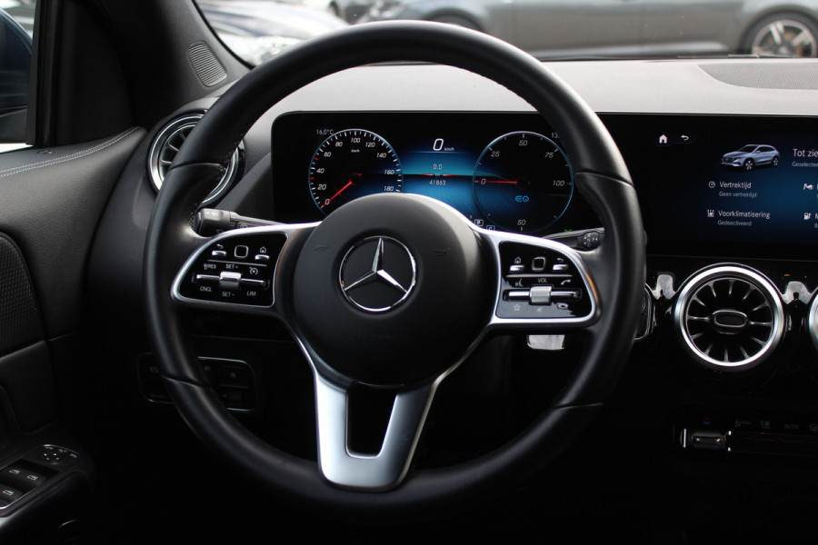 Mercedes-Benz EQA 250 Business Solution Luxury 67 kWh / SoH 97.3% / Camera / Navigatie / Half leder / 18'' / Stoelverwarming / DAB / Cruise Control Mercedes-Benz EQA 250 Business Solution Luxury 67 kWh / SoH 97.3% / Camera / Navigatie / Half leder / 18'' / Stoelverwarming / DAB / Cruise Control