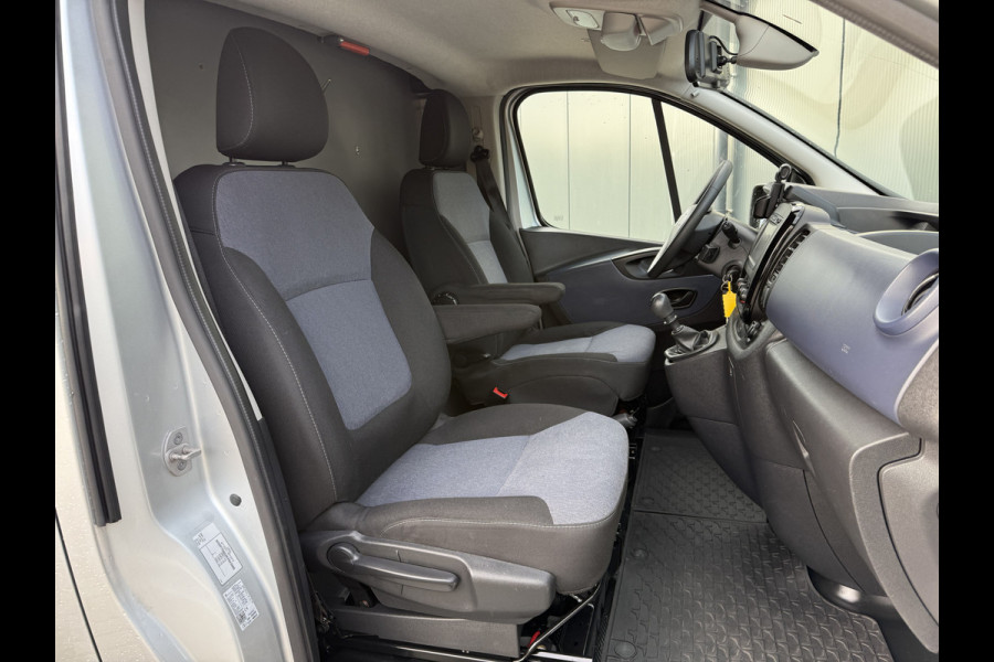 Opel Vivaro 1.6 CDTI 126 PK / L1H1 / 1e EIG. / AIRCO / CRUISE / CAMERA / TREKHAAK / ACHTERKLEP Opel Vivaro 1.6 CDTI 126 PK / L1H1 / 1e EIG. / AIRCO / CRUISE / CAMERA / TREKHAAK / ACHTERKLEP