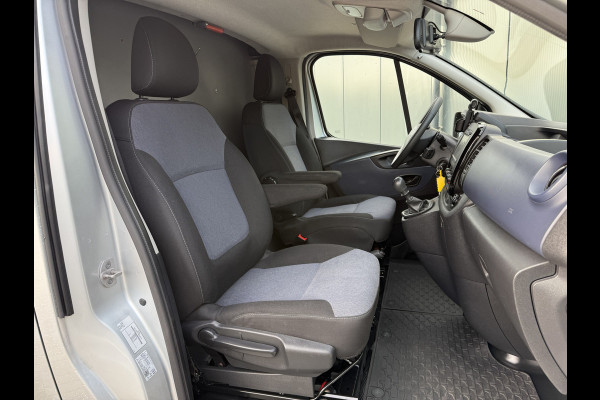 Opel Vivaro 1.6 CDTI 126 PK / L1H1 / 1e EIG. / AIRCO / CRUISE / CAMERA / TREKHAAK / ACHTERKLEP Opel Vivaro 1.6 CDTI 126 PK / L1H1 / 1e EIG. / AIRCO / CRUISE / CAMERA / TREKHAAK / ACHTERKLEP