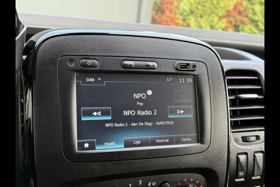 Opel Vivaro 1.6 CDTI 126 PK / L1H1 / 1e EIG. / AIRCO / CRUISE / CAMERA / TREKHAAK / ACHTERKLEP Opel Vivaro 1.6 CDTI 126 PK / L1H1 / 1e EIG. / AIRCO / CRUISE / CAMERA / TREKHAAK / ACHTERKLEP