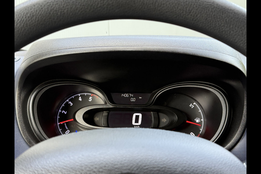 Opel Vivaro 1.6 CDTI 126 PK / L1H1 / 1e EIG. / AIRCO / CRUISE / CAMERA / TREKHAAK / ACHTERKLEP Opel Vivaro 1.6 CDTI 126 PK / L1H1 / 1e EIG. / AIRCO / CRUISE / CAMERA / TREKHAAK / ACHTERKLEP