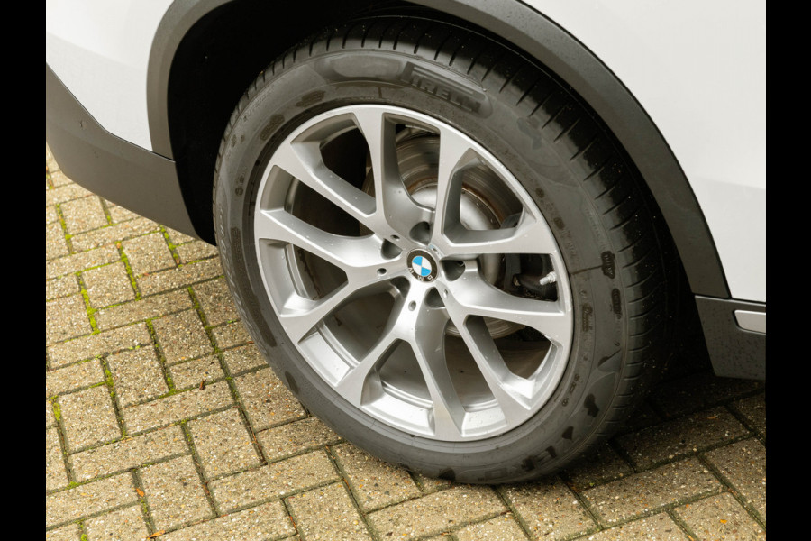 BMW X5 xDrive45e xLine - Pano - Driving Ass Prof - Harman Kardon - Head-Up