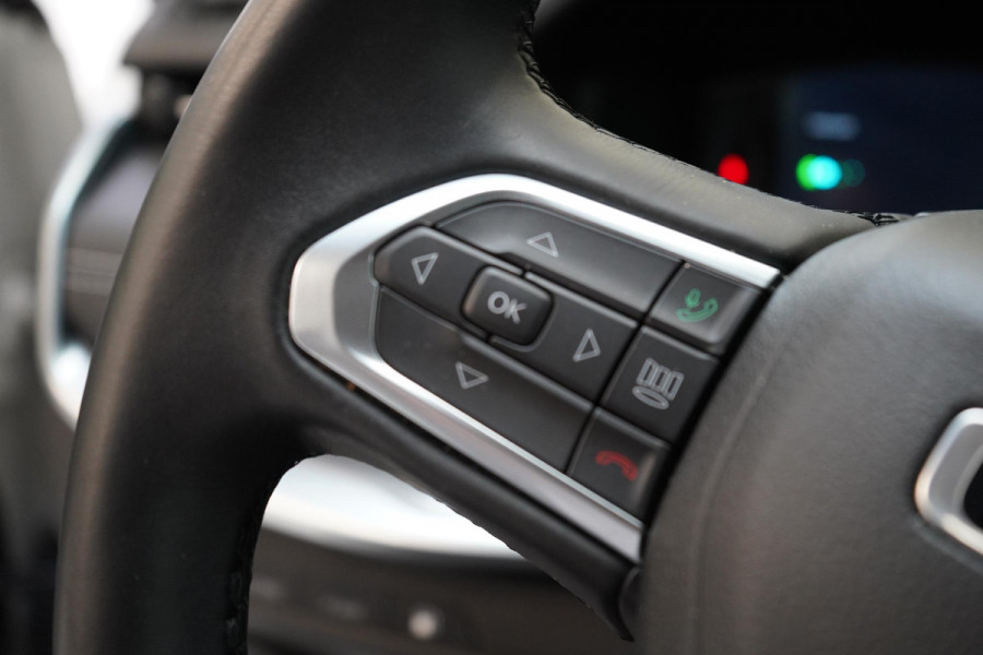 Jeep Compass 4xe 240 Plug-in Hybrid Electric S | Leder | Navigatie | Achteruitrijcamera | Stuurverwarming Jeep Compass 4xe 240 Plug-in Hybrid Electric S | Leder | Navigatie | Achteruitrijcamera | Stuurverwarming