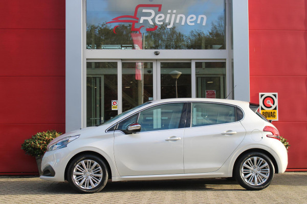Peugeot 208 1.2 82PK ALLURE | TREKHAAK | NAVIGATIE | APPLE CARPLAY/ANDROID AUTO | CRUISE CONTROL | CLIMATE CONTROL | LICHTMETALEN VELGEN 16" | ALL SEASON BANDEN | DAB+ RADIO | PARKEERSENSOREN ACHTER | Peugeot 208 1.2 82PK ALLURE | TREKHAAK | NAVIGATIE | APPLE CARPLAY/ANDROID AUTO | CRUISE CONTROL | CLIMATE CONTROL | LICHTMETALEN VELGEN 16" | ALL SEASON BANDEN | DAB+ RADIO | PARKEERSENSOREN ACHTER |
