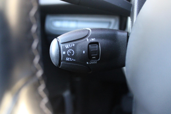 Peugeot 208 1.2 82PK ALLURE | TREKHAAK | NAVIGATIE | APPLE CARPLAY/ANDROID AUTO | CRUISE CONTROL | CLIMATE CONTROL | LICHTMETALEN VELGEN 16" | ALL SEASON BANDEN | DAB+ RADIO | PARKEERSENSOREN ACHTER | Peugeot 208 1.2 82PK ALLURE | TREKHAAK | NAVIGATIE | APPLE CARPLAY/ANDROID AUTO | CRUISE CONTROL | CLIMATE CONTROL | LICHTMETALEN VELGEN 16" | ALL SEASON BANDEN | DAB+ RADIO | PARKEERSENSOREN ACHTER |