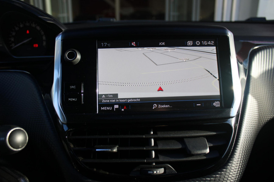 Peugeot 208 1.2 82PK ALLURE | TREKHAAK | NAVIGATIE | APPLE CARPLAY/ANDROID AUTO | CRUISE CONTROL | CLIMATE CONTROL | LICHTMETALEN VELGEN 16" | ALL SEASON BANDEN | DAB+ RADIO | PARKEERSENSOREN ACHTER | Peugeot 208 1.2 82PK ALLURE | TREKHAAK | NAVIGATIE | APPLE CARPLAY/ANDROID AUTO | CRUISE CONTROL | CLIMATE CONTROL | LICHTMETALEN VELGEN 16" | ALL SEASON BANDEN | DAB+ RADIO | PARKEERSENSOREN ACHTER |