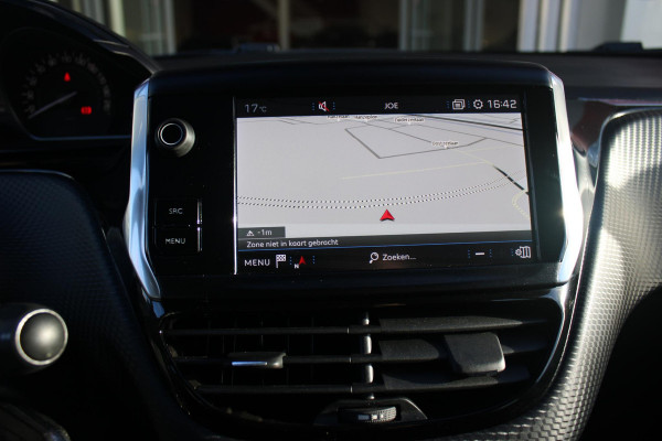 Peugeot 208 1.2 82PK ALLURE | TREKHAAK | NAVIGATIE | APPLE CARPLAY/ANDROID AUTO | CRUISE CONTROL | CLIMATE CONTROL | LICHTMETALEN VELGEN 16" | ALL SEASON BANDEN | DAB+ RADIO | PARKEERSENSOREN ACHTER | Peugeot 208 1.2 82PK ALLURE | TREKHAAK | NAVIGATIE | APPLE CARPLAY/ANDROID AUTO | CRUISE CONTROL | CLIMATE CONTROL | LICHTMETALEN VELGEN 16" | ALL SEASON BANDEN | DAB+ RADIO | PARKEERSENSOREN ACHTER |
