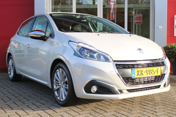Peugeot 208 1.2 82PK ALLURE | TREKHAAK | NAVIGATIE | APPLE CARPLAY/ANDROID AUTO | CRUISE CONTROL | CLIMATE CONTROL | LICHTMETALEN VELGEN 16" | ALL SEASON BANDEN | DAB+ RADIO | PARKEERSENSOREN ACHTER | Peugeot 208 1.2 82PK ALLURE | TREKHAAK | NAVIGATIE | APPLE CARPLAY/ANDROID AUTO | CRUISE CONTROL | CLIMATE CONTROL | LICHTMETALEN VELGEN 16" | ALL SEASON BANDEN | DAB+ RADIO | PARKEERSENSOREN ACHTER |