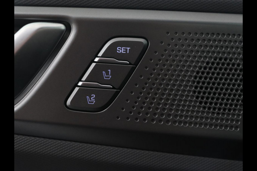 Hyundai IONIQ 1.6 GDi PHEV Premium | Stoelventilatie | Leder | Memory | Adaptive cruise | Stoel & stuurverwarming | Carplay | Navigatie | Camera | Plug In
