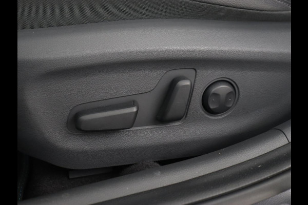 Hyundai IONIQ 1.6 GDi PHEV Premium | Stoelventilatie | Leder | Memory | Adaptive cruise | Stoel & stuurverwarming | Carplay | Navigatie | Camera | Plug In