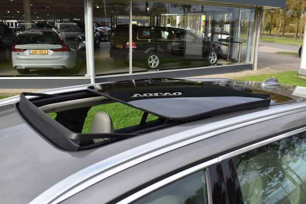 Volvo V60 T5 252PK Automaat Inscription | Trekhaak | B&W Audio | 360 camera | ACC | BLIS | Contourstoelen |
