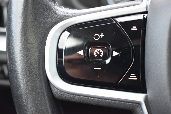 Volvo V60 T5 252PK Automaat Inscription | Trekhaak | B&W Audio | 360 camera | ACC | BLIS | Contourstoelen |