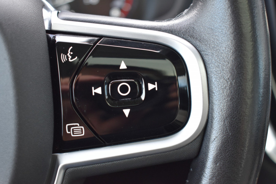 Volvo V60 T5 252PK Automaat Inscription | Trekhaak | B&W Audio | 360 camera | ACC | BLIS | Contourstoelen |